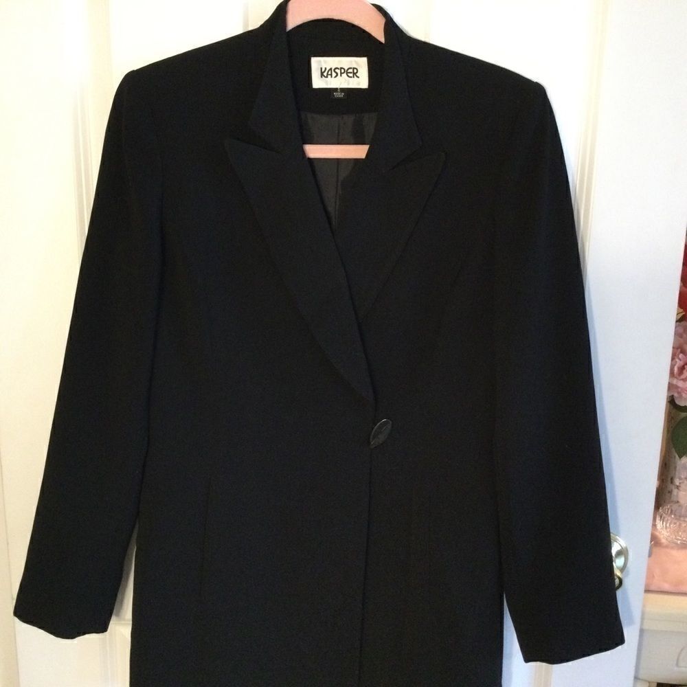 NWOT Kasper Brand Women’s Size 4 Black Jacket